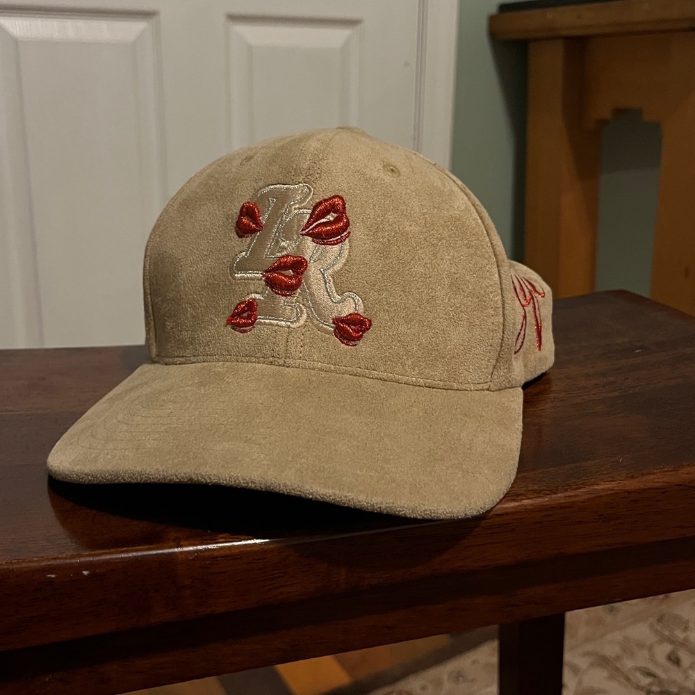 [LaRopa] Rare Tan Suede Hat